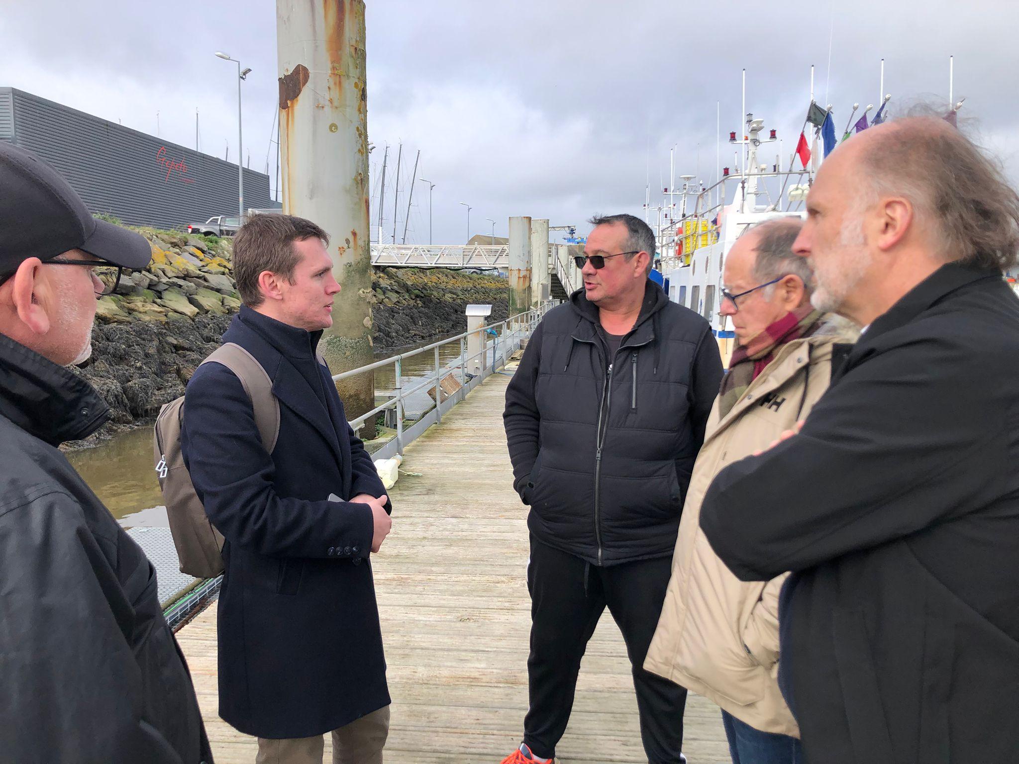 La rencontre avec les pêcheurs de lorientais - 1/2